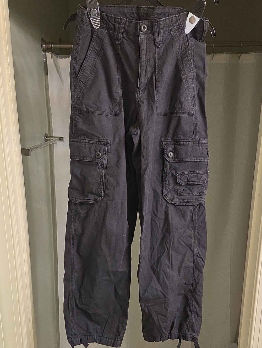 AE Women's Black Cargo Pants - Utility Pocket Design
